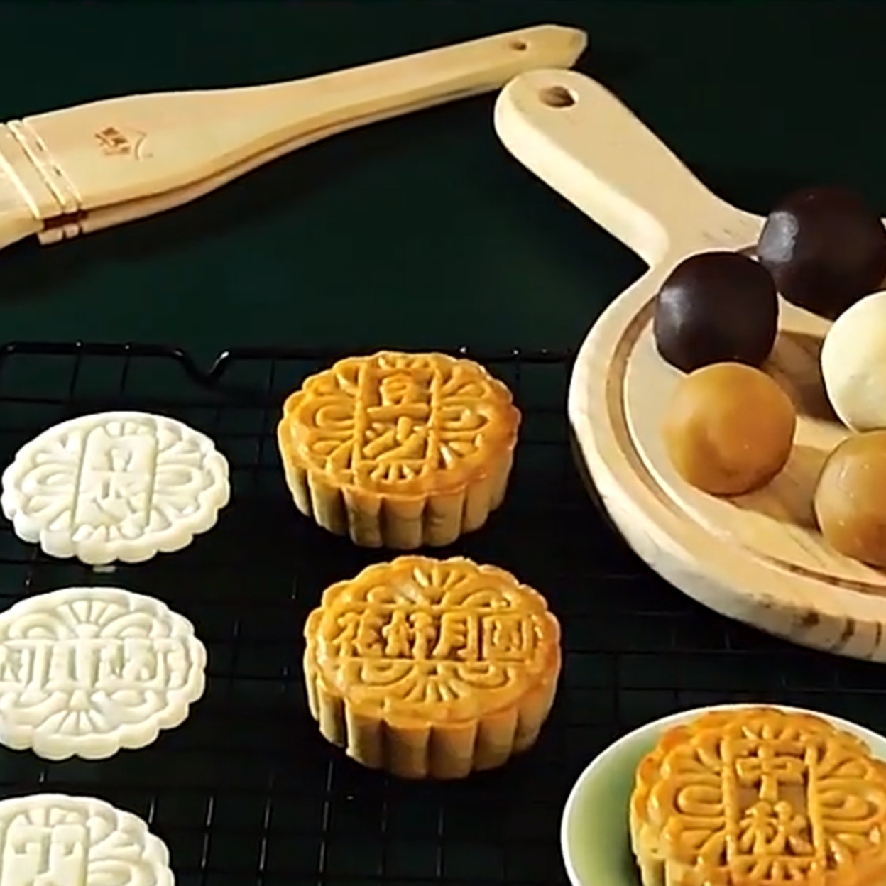 1 Set Mooncake Mold Round Shape Food Grade NonStick Making Pastries Chinese  Character Cake Press Mold Bakery Supplies - no - Bed Bath & Beyond -  36975271